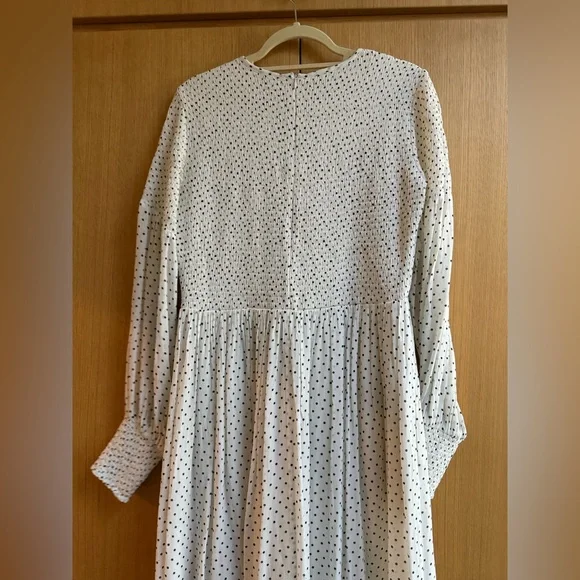 Ganni White and Black “Rometty” Polka Dot Dress, size 42/8 - Picture 11 of 13